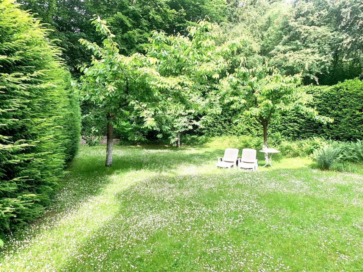 Studio - Tour d'HÉLOÏSE - 10' de Bruxelles La Hulpe Exterior foto
